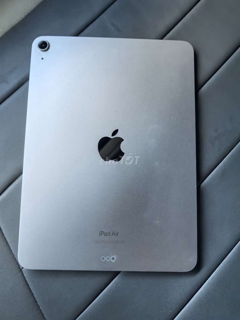 Apple iPad Air 6 M2 11 inch 128GB Bạc. Mua bán Máy tính bảng tại Quận 4 Tp Hồ Chí Minh được đăng bởi Tuấn Annh hình 1