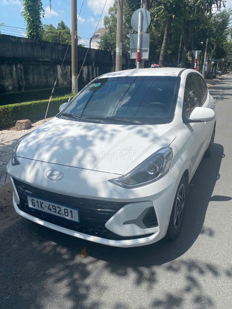 Hyundai Grand i10 2024 1.2 AT - 1.300 km. Mua bán Ô tô tại Thành phố Thuận An Bình Dương được đăng bởi A Phúc hình 2