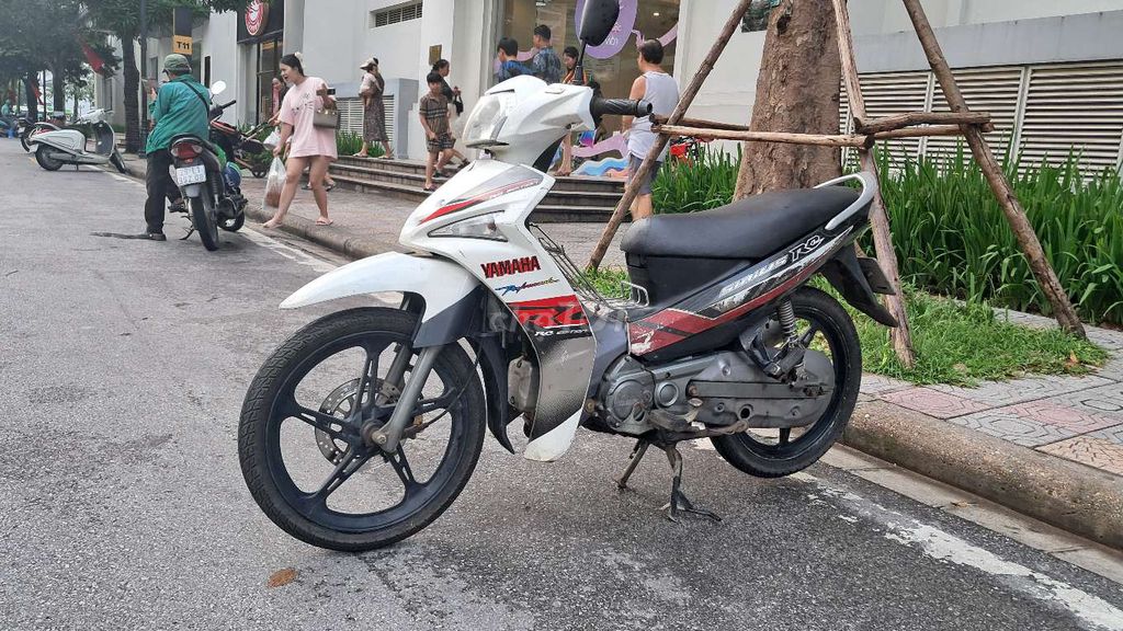 Xe sirius. Mua bán Xe máy tại Quận Hai Bà Trưng Hà Nội được đăng bởi bùi hữu liêm  hình 4