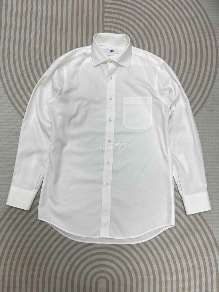 Sơ mi Uni..qlo size M Số đo: vai 44, ngực 52, dài. Mua bán Quần áo tại Quận Cầu Giấy Hà Nội được đăng bởi Chất Secondhand hình 1