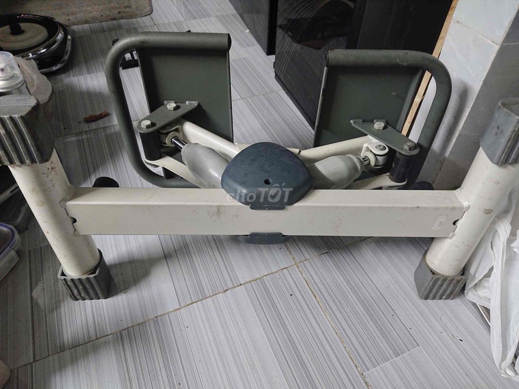 Máy tập thể thao chân đùi mông di động nội địa