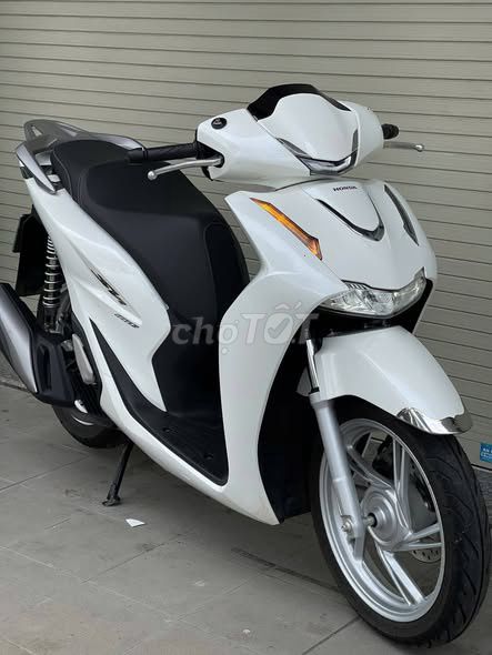 Honda SH 160 2026 Белый как новый, возможен обмен