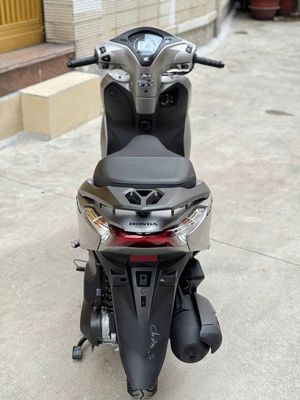 Honda Lead 4 Val 2026 Bạc đen