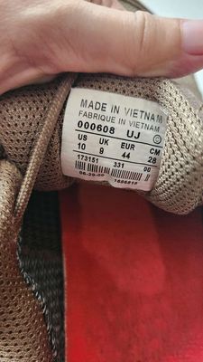Thanh lý giày thể thao nam, size chân 28cm. Mua bán Giày dép tại Quận 8 Tp Hồ Chí Minh được đăng bởi Dung