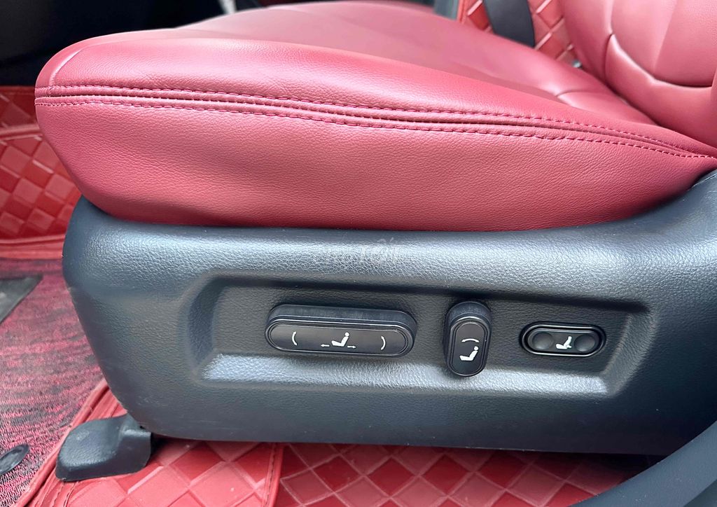 Hyundai Santa Fe 2009 MLX 7 chỗ máy dầu, bản Full. Mua bán Ô tô tại Huyện Sóc Sơn Hà Nội được đăng bởi Xuân Khánh ô tô hình 12