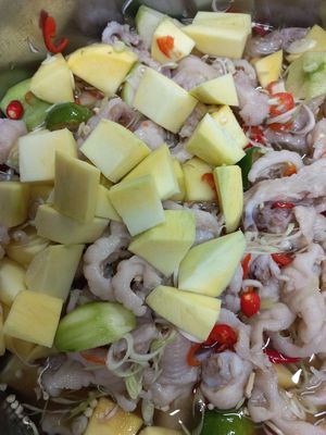 Chân gà sả tắc. Mua bán Đồ ăn, thực phẩm và các loại khác tại Quận Bình Thạnh Tp Hồ Chí Minh được đăng bởi Nga minh