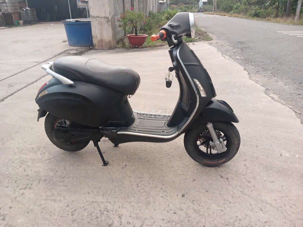 Thanh lý xe máy điện đầy đủ giấy tờ. Mua bán Xe điện tại Thị xã Bến Cát Bình Dương được đăng bởi pham the cao hình 1