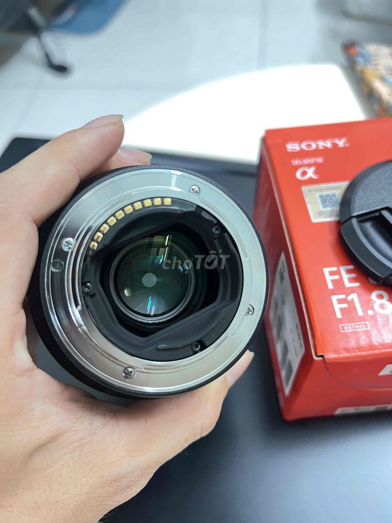 Ống kính máy ảnh Sony SEL85F18. Mua bán Máy ảnh, Máy quay tại Quận 12 Tp Hồ Chí Minh được đăng bởi  Trung  hình 1