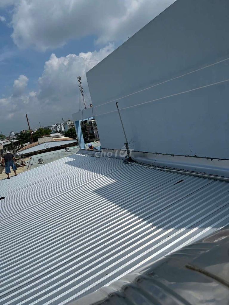 Dịch vụ sửa chữa nhà TP.HCM,ốp nền,thay mái tôn. Dịch vụ nhà cửa khác tại Quận Bình Tân Tp Hồ Chí Minh được đăng bởi Tâm Huỳnh Chính hình 1