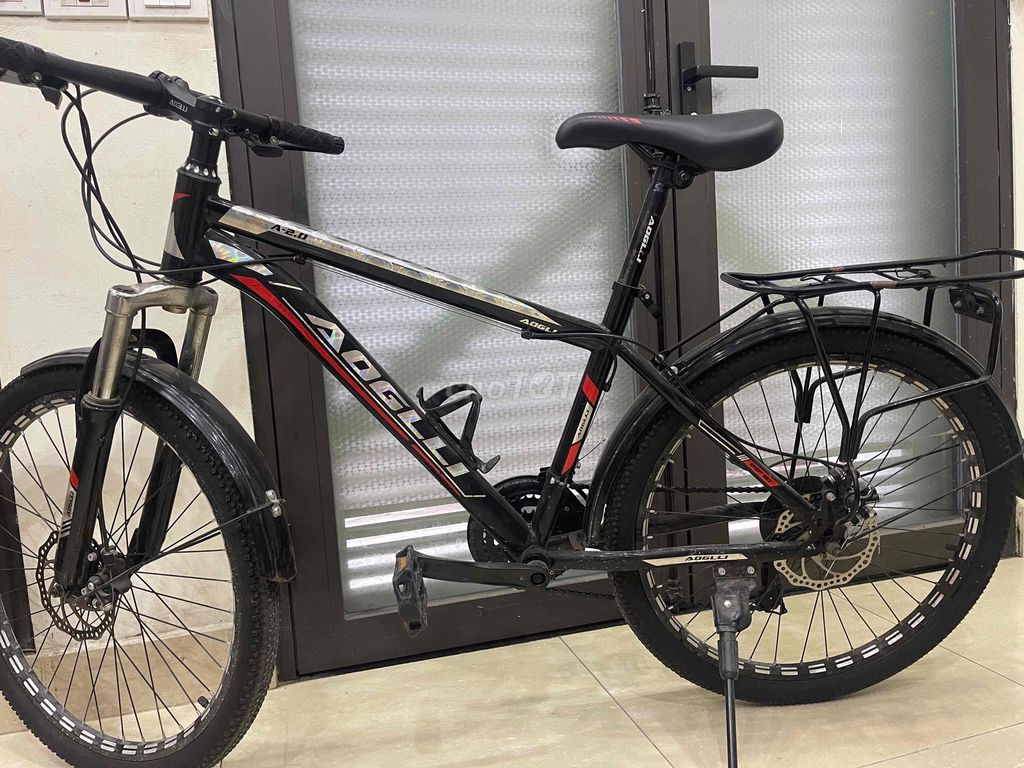 muốn đổi xe mới,xe ít đi nên muốn bán. Mua bán Xe đạp tại Quận Cầu Giấy Hà Nội được đăng bởi Quyên hình 4