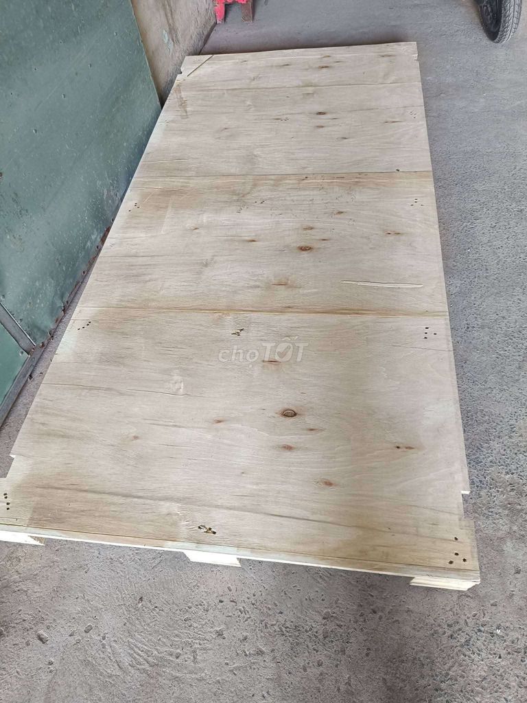 Pallet ván ép 1m2x2m3 Mới 95%. Mua bán Giường, chăn ga gối nệm tại Quận Cái Răng Cần Thơ được đăng bởi Nguyễn Thị Chọn hình 1