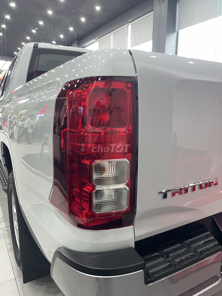 Mitsubishi Triton - Giảm 100% thuế trước bạ. Mua bán Ô tô tại Quận Long Biên Hà Nội được đăng bởi Mitsubishi Long Biên hình 6