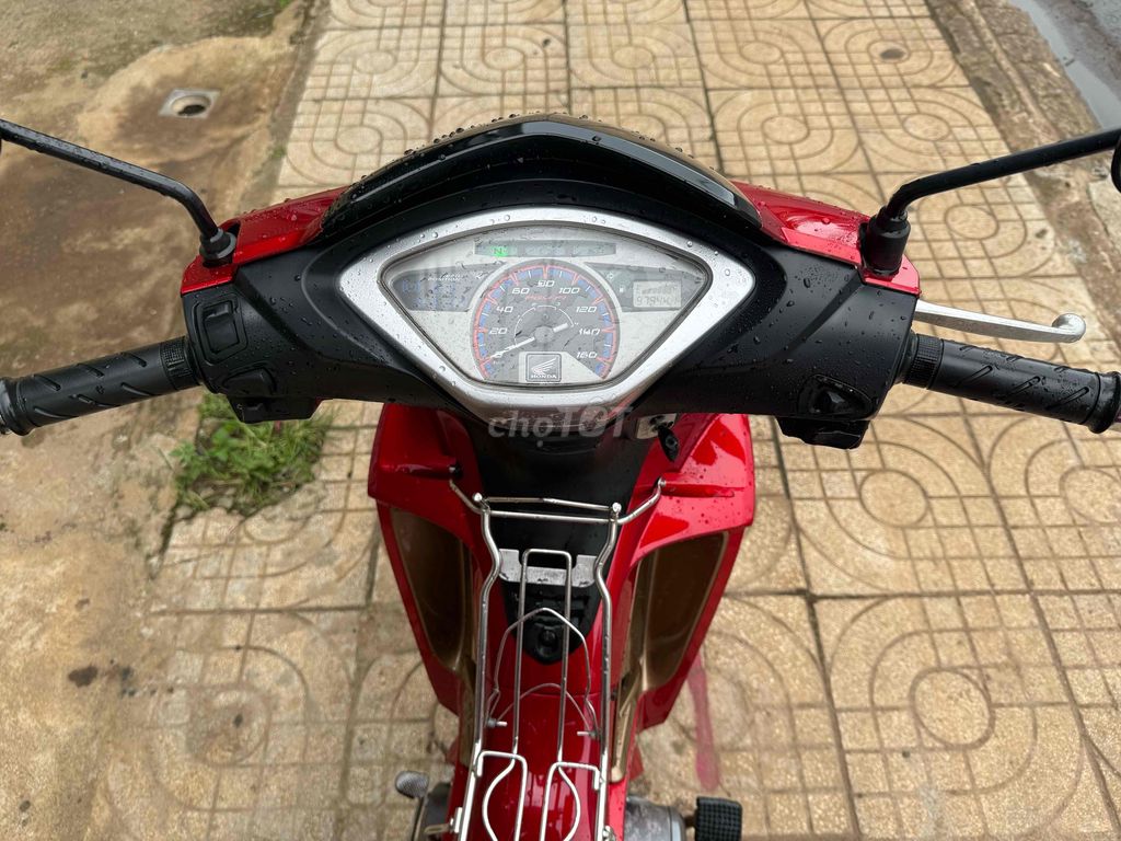 Xe số Honda Future X 125 Fi 2011 đã qua sử dụng. Mua bán Xe máy tại Huyện Đắk Song Đắk Nông được đăng bởi Thanh Nga hình 4