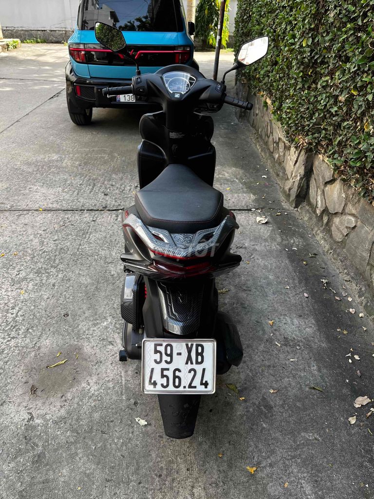 Honda Vision 2024 Bản Thể thao Đen nhám. Mua bán Xe máy tại Thành phố Thủ Đức Tp Hồ Chí Minh được đăng bởi BẢO NGỌC hình 2