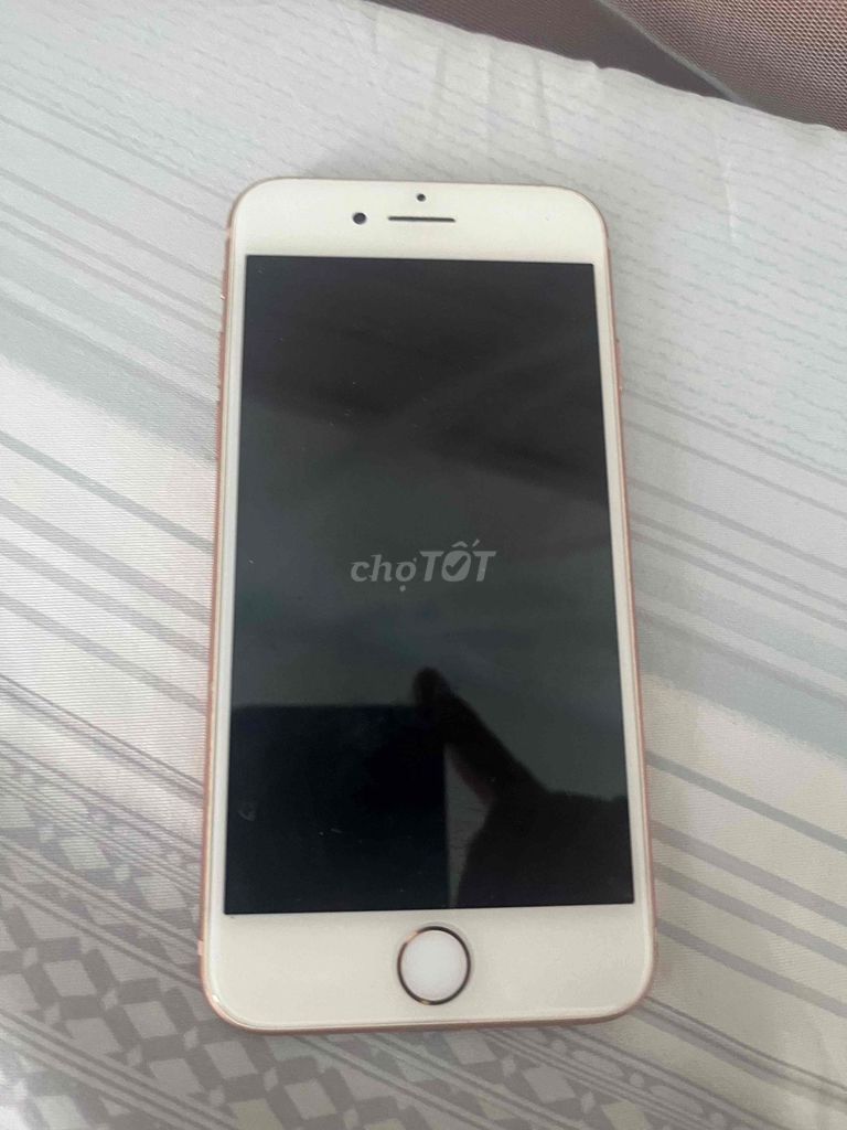 Apple iPhone 8 64GB Vàng hồng. Mua bán Điện thoại tại Huyện Phú Riềng Bình Phước được đăng bởi Phạm Quang Vân hình 1