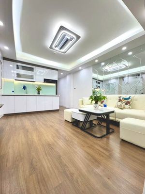 Bán CCMini 2 Ngủ Thang Máy Võng Thị - Trích Sài - Thuỵ Khuê 2.38 tỷ