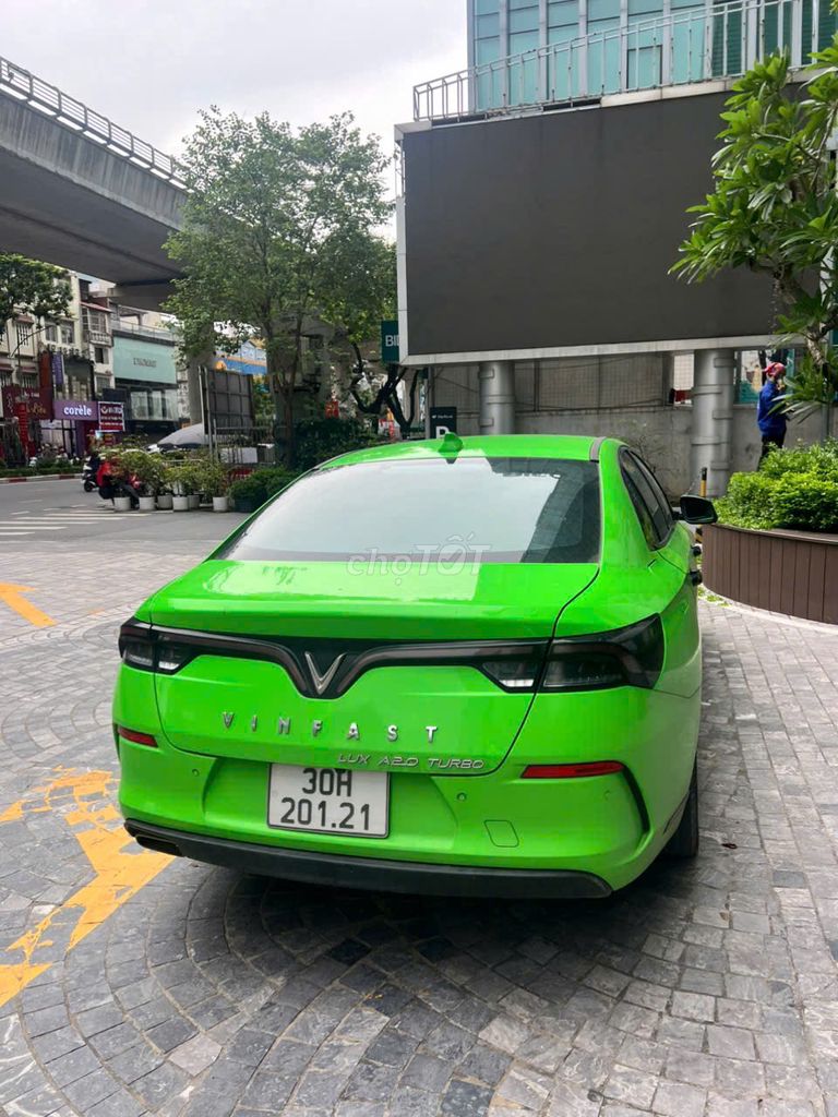 VinFast Lux A2.0 2021 2.0 AT - 900000 km. Mua bán Ô tô tại Quận Cầu Giấy Hà Nội được đăng bởi Nguyễn minh long hình 3