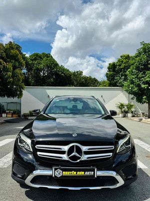 Mercedes Benz GLC 200 Sản Xuất 2018 ✅. Mua bán Ô tô tại Thành phố Dĩ An Bình Dương được đăng bởi Nguyễn Sơn Auto