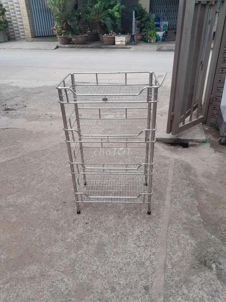 Kệ Inox 4 tầng 1m x 60cm x 40cm Bạc. Mua bán Tủ, kệ gia đình tại Quận 12 Tp Hồ Chí Minh được đăng bởi Nguyễn Việt  hình 1