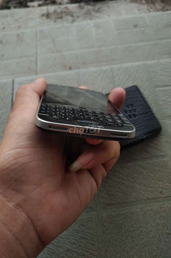 Blackberry Classic. Mua bán Điện thoại tại Thành phố Thủ Đức Tp Hồ Chí Minh được đăng bởi Hải  hình 6