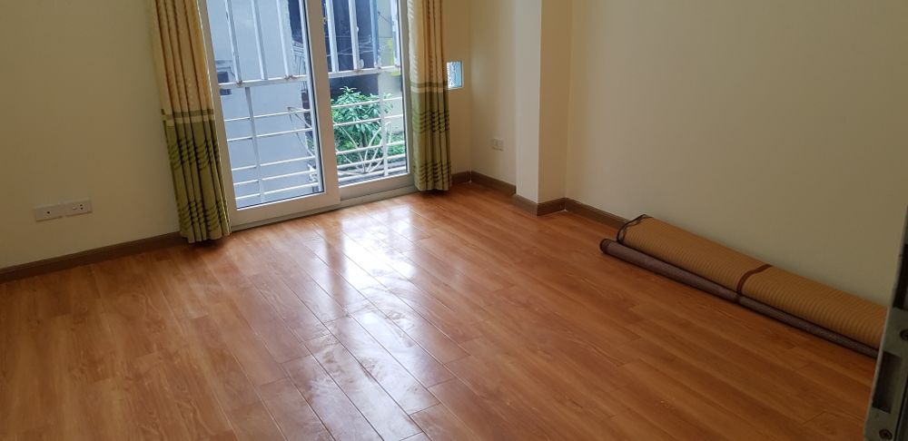 SAMPLE_HOUSE