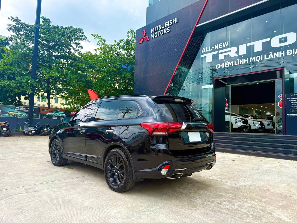 Mitsubishi Outlander 2.0 CVT 2019  - Odo 67.000 km. Mua bán Ô tô tại Thành phố Thủ Đức Tp Hồ Chí Minh được đăng bởi Mitsubishi Chính Hãng hình 7
