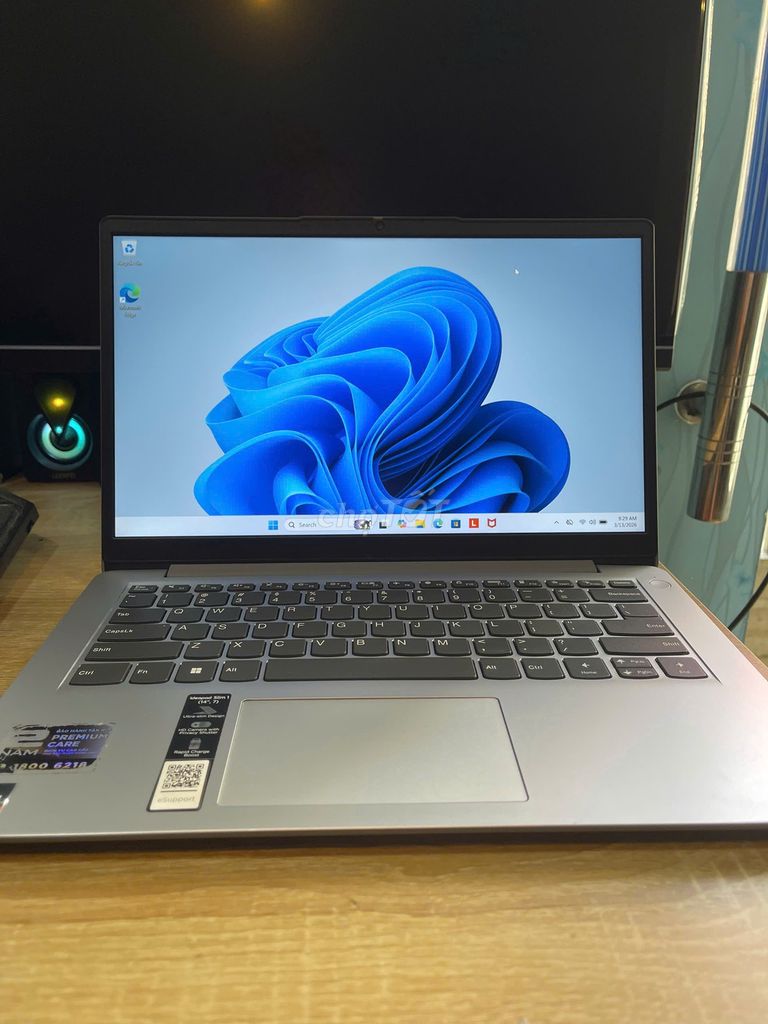Laptop Lenovo Ryzen 5 5625U 8GB/512GB. BH 3/2027. Mua bán Laptop tại Quận Gò Vấp Tp Hồ Chí Minh được đăng bởi KD Computer Shop hình 1