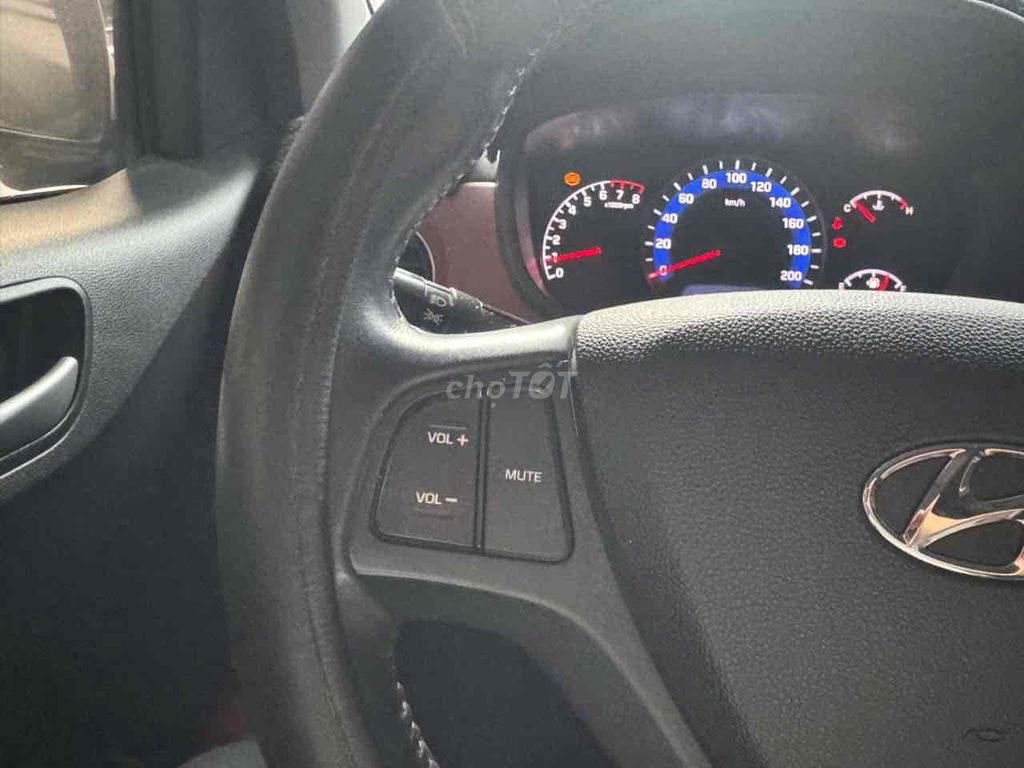 Hyundai Grand i10 2017 Sedan 1.2 AT - 34000 km. Mua bán Ô tô tại Thành phố Thủ Đức Tp Hồ Chí Minh được đăng bởi Long hình 1