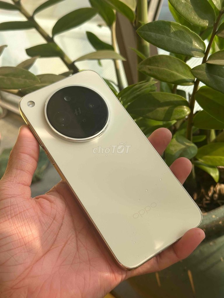 Oppo Find X8s Plus 12GB/256GB full zin cấn bán ạ. Mua bán Điện thoại tại Thành phố Thủ Dầu Một Bình Dương được đăng bởi Hoàng hải hình 1