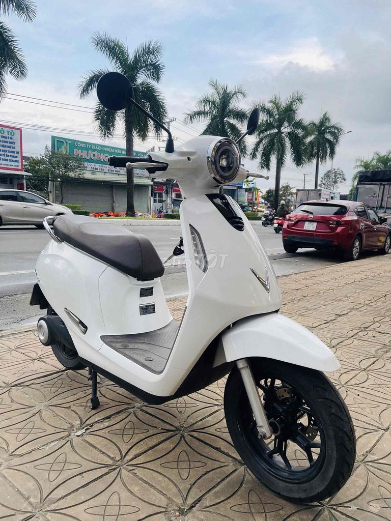 EVO200 SIÊU ĐẸP KO VẾT XƯỚC. Mua bán Xe điện tại Quận Ninh Kiều Cần Thơ được đăng bởi KEN EBIKE CẦN THƠ hình 6