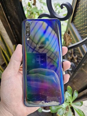 SAMSUNG A70 6G/128 SNAP675 CHỤP NÉT VN TỐT BỀN ZIN. Mua bán Điện thoại tại Quận Tân Phú Tp Hồ Chí Minh được đăng bởi Ngô Minh Mobile 