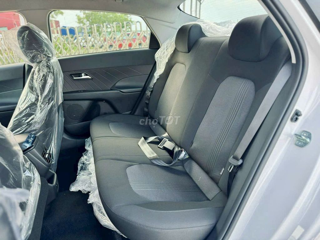 Hyundai Accent 2025 1.5 AT mới ở Hyundai Ngọc Phát. Mua bán Ô tô tại Thành phố Biên Hòa Đồng Nai được đăng bởi Huy Doanh Hyudai  hình 4