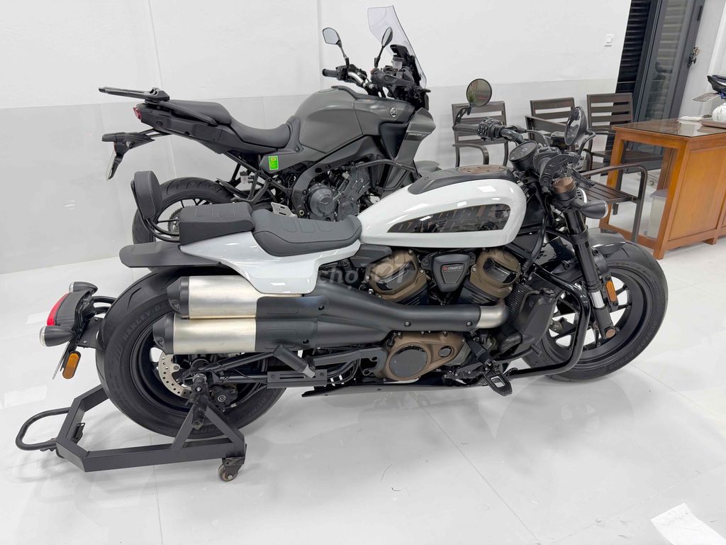 Harley-Davidson Sportster S 1250 Trắng Công Tử. Mua bán Xe máy tại   được đăng bởi Tấn Đạt MoTor Tổng Đại Lý Xe Giá Tốt Nhất Hà Nội hình 5