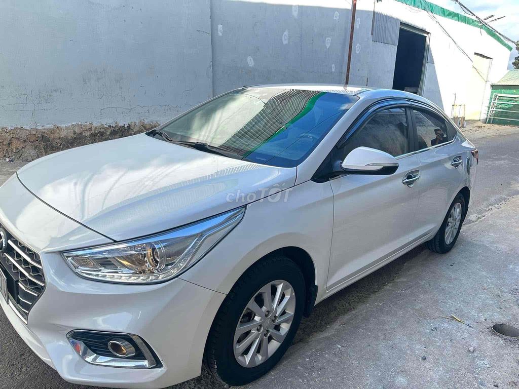 Hyundai Accent 2020 1.4 MT bản đủ