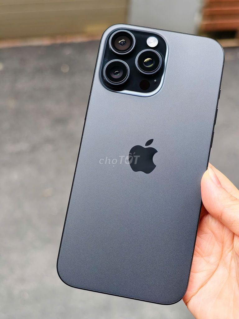 Iphone 16 Pro Max LLa 256gb màu Đen 98,5%. Mua bán Điện thoại tại Quận Đống Đa Hà Nội được đăng bởi Hn Store hình 1