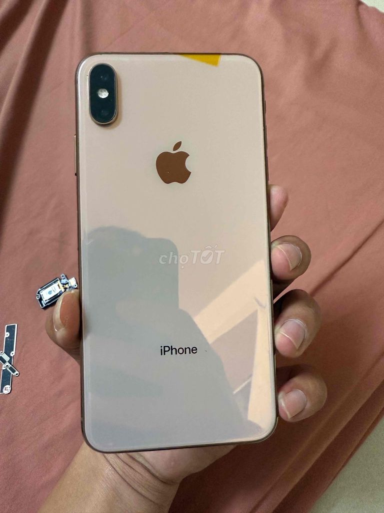 bán Xs Max lock 64g màu gold