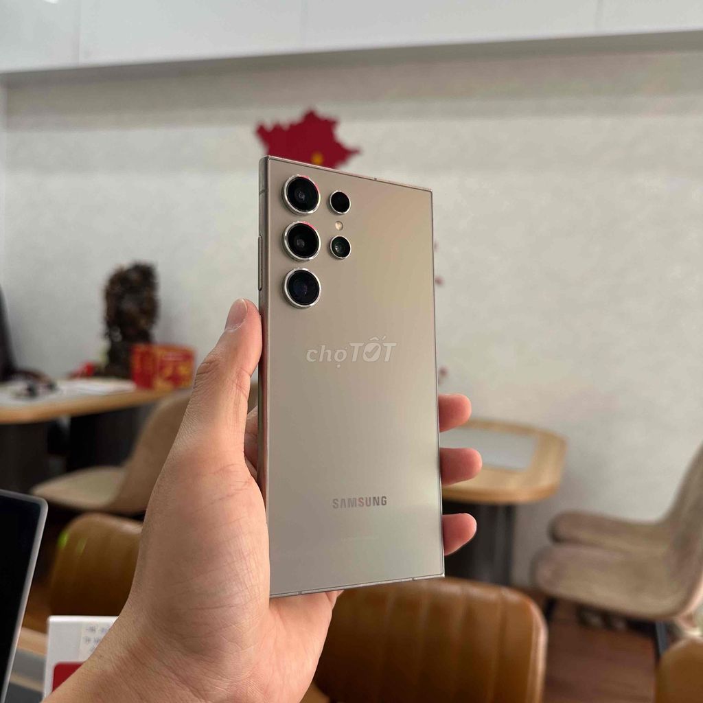 Samsung S24 Ultra Xám. Mua bán Điện thoại tại Thành phố Buôn Ma Thuột Đắk Lắk được đăng bởi Nguyễn Hoàng hình 1