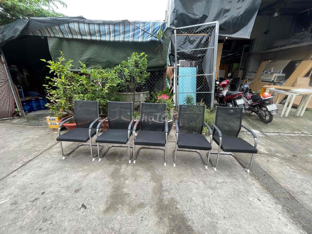 ghế lưới chân quỳ. Mua bán Bàn ghế tại Quận Bình Tân Tp Hồ Chí Minh được đăng bởi HÀNG THANH LÝ NỘI THẤT 268 hình 1