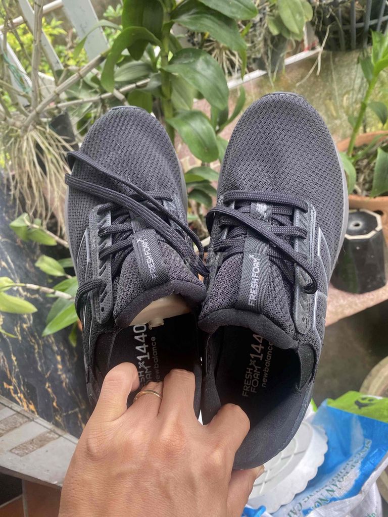 Giày thể thao New Balance M1440LT1 Đen. Mua bán Giày dép tại Thành phố Sóc Trăng Sóc Trăng được đăng bởi Thành Đạt hình 1
