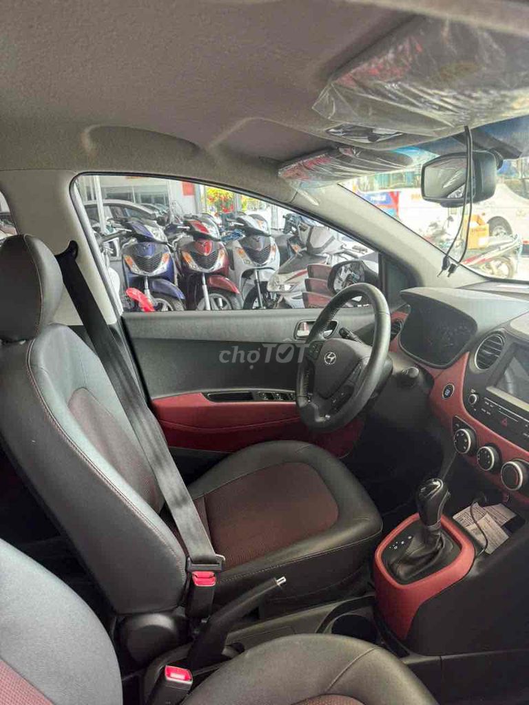 Hyundai Grand i10 2019 1.2 AT - 20000 km