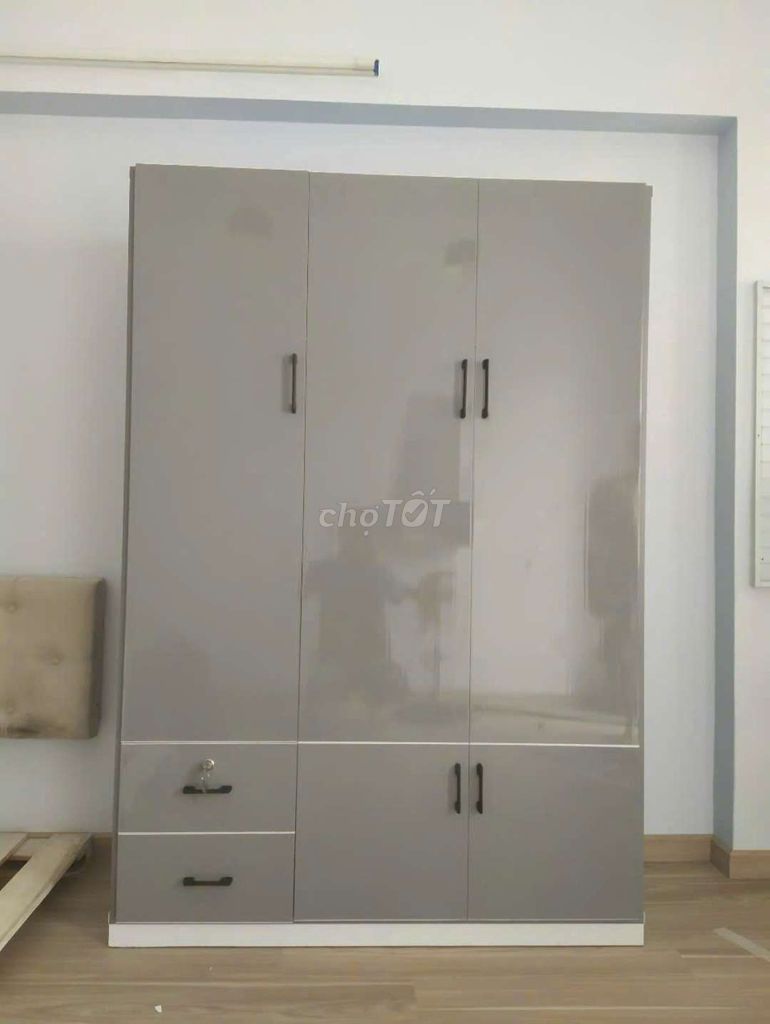 TỦ NHỰA ĐÀI LOAN 3 CÁNH MÀU XÁM . Mua bán Tủ, kệ gia đình tại Quận Gò Vấp Tp Hồ Chí Minh được đăng bởi Tủ nhựa đài loan hoàng quân hình 1