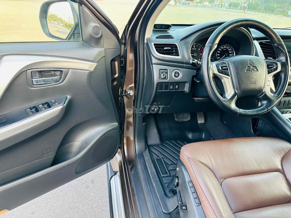 Mitsubishi Pajero Sport 2019 2.4D 4x2 AT - 91000 k. Mua bán Ô tô tại Quận Nam Từ Liêm Hà Nội được đăng bởi A Phương hình 11