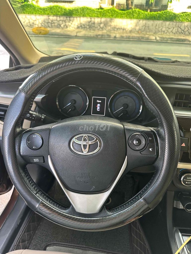 Toyota Corolla Altis 2017 1.8G AT - 112000 km. Mua bán Ô tô tại Quận 7 Tp Hồ Chí Minh được đăng bởi Nguyen Thi thu Phuong hình 10