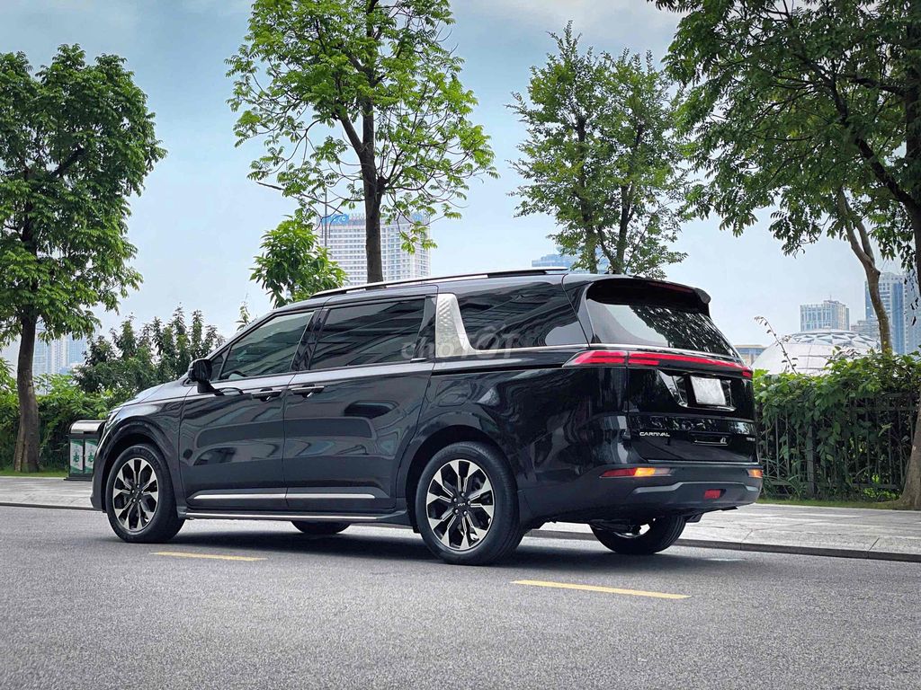 Kia Carnival 2022 2.2D Signature -50000km. Mua bán Ô tô tại Quận Cầu Giấy Hà Nội được đăng bởi Thái Hoàng Long Auto hình 7