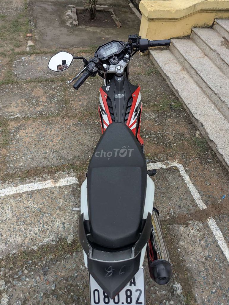 Sonic 2019 đẹp zin bán hoặc đổi xe future, tay ga. Mua bán Xe máy tại Thành phố Thủ Dầu Một Bình Dương được đăng bởi tranlong hình 3