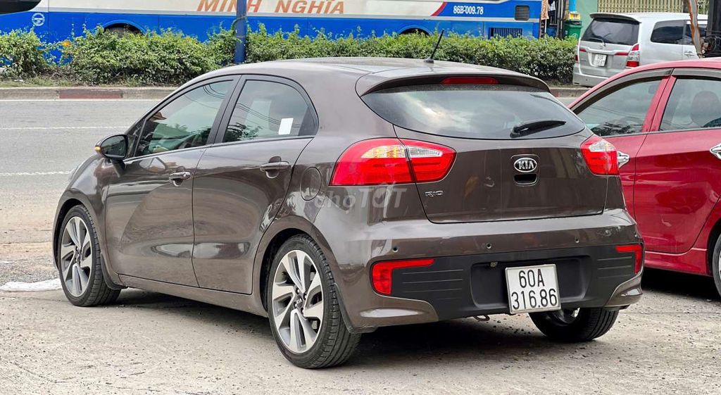 Kia rio 2015. Mua bán Ô tô tại Thành phố Thủ Dầu Một Bình Dương được đăng bởi Quốc việt  hình 6