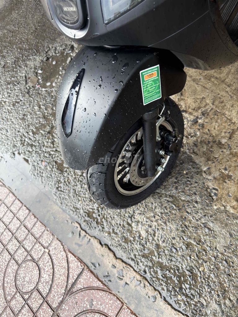 Владелец мотоцикла Vespa 50 куб. см 2024