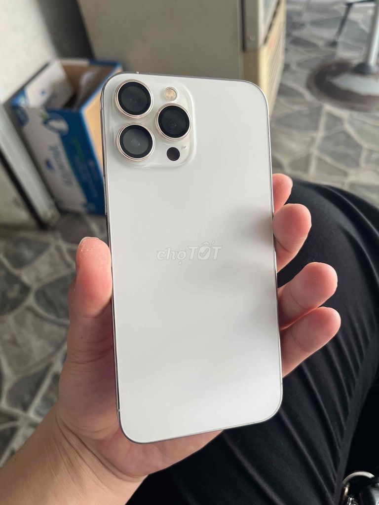 bán nhanh 13prm full chức năng, 256gb, icloud sach. Mua bán Điện thoại tại Thành phố Dĩ An Bình Dương được đăng bởi Võ Tòng hình 1