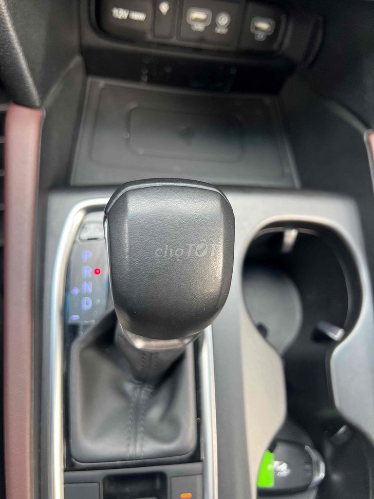 Hyundai Santa Fe Premium 2.2D Đen 82274 km. Mua bán Ô tô tại Quận Cầu Giấy Hà Nội được đăng bởi Cửa hàng Đại Tín Auto hình 6