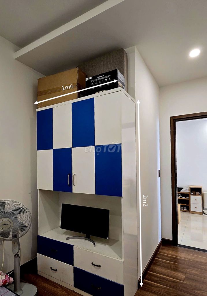 LT tủ quần áo gỗ công nghiệp 2 cánh, có chỗ đặt TV. Mua bán Tủ, kệ gia đình tại Quận Tân Bình Tp Hồ Chí Minh được đăng bởi Lê Phương Nam hình 1